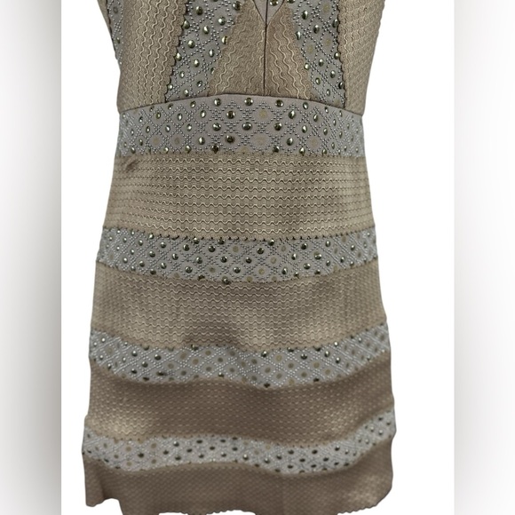 TOP SHOP PLUNGE STUDDED DETAIL MINI DRESS sz 6 - Picture 4 of 8